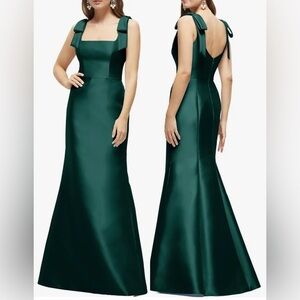 NEW Alfred Sung Bow Strap Satin Twill Trumpet Gown Sz 6 R evergreen green